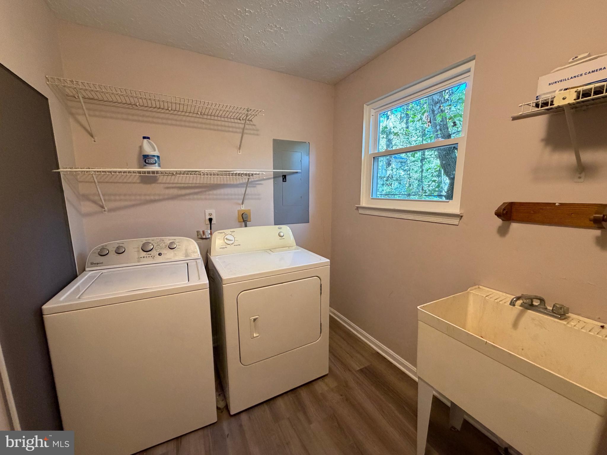 CHESAPEAKE RANCH ESTATES - Residential Lease