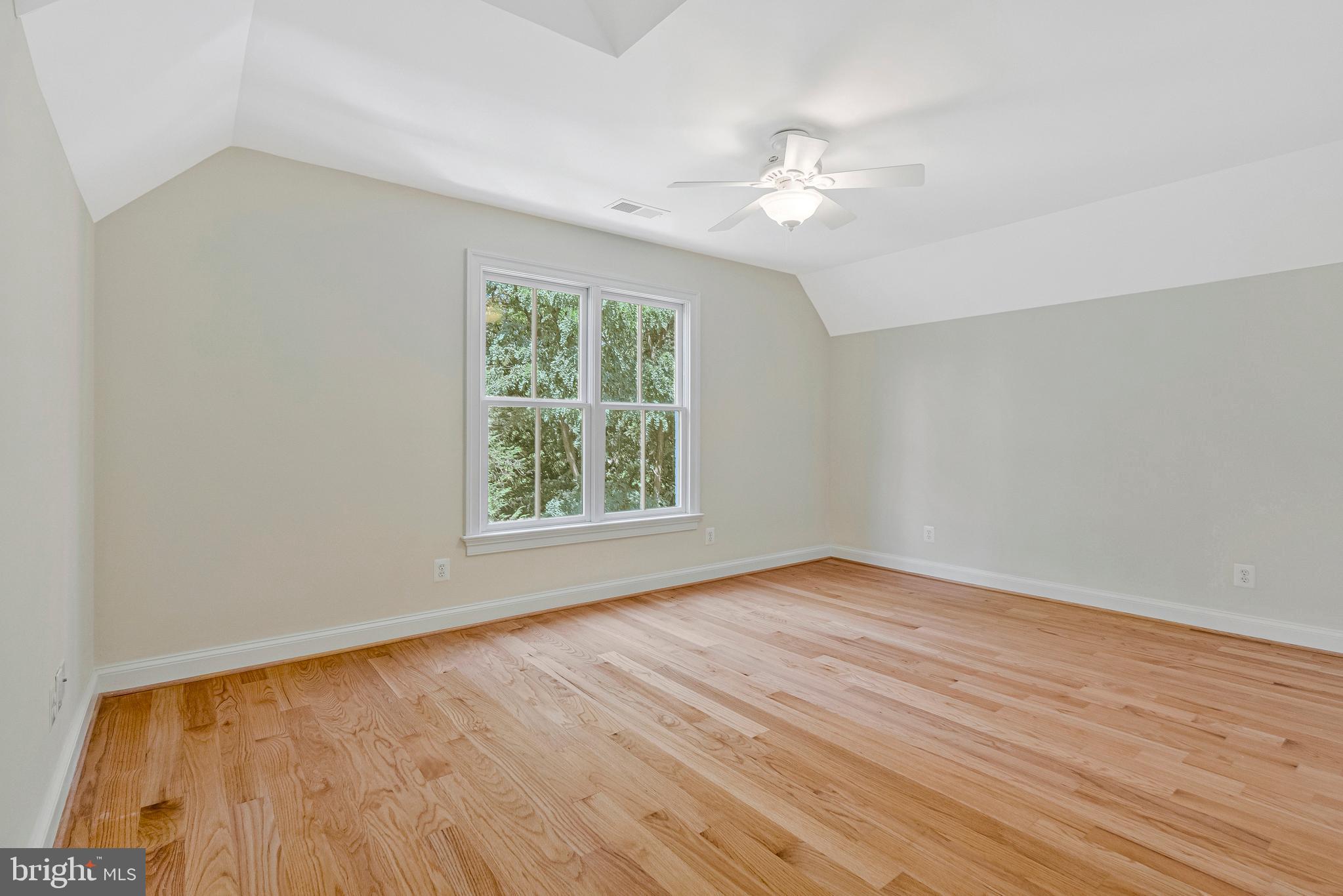 BALLS HILL - Residential