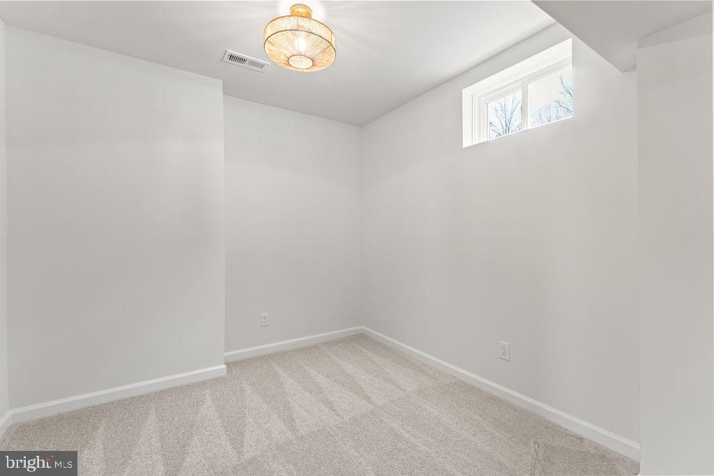 OAKWOOD LAKE ESTATES - Residential