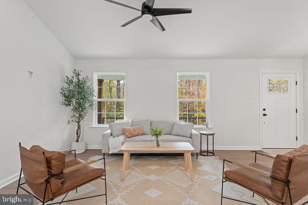 OAKWOOD LAKE ESTATES - Residential