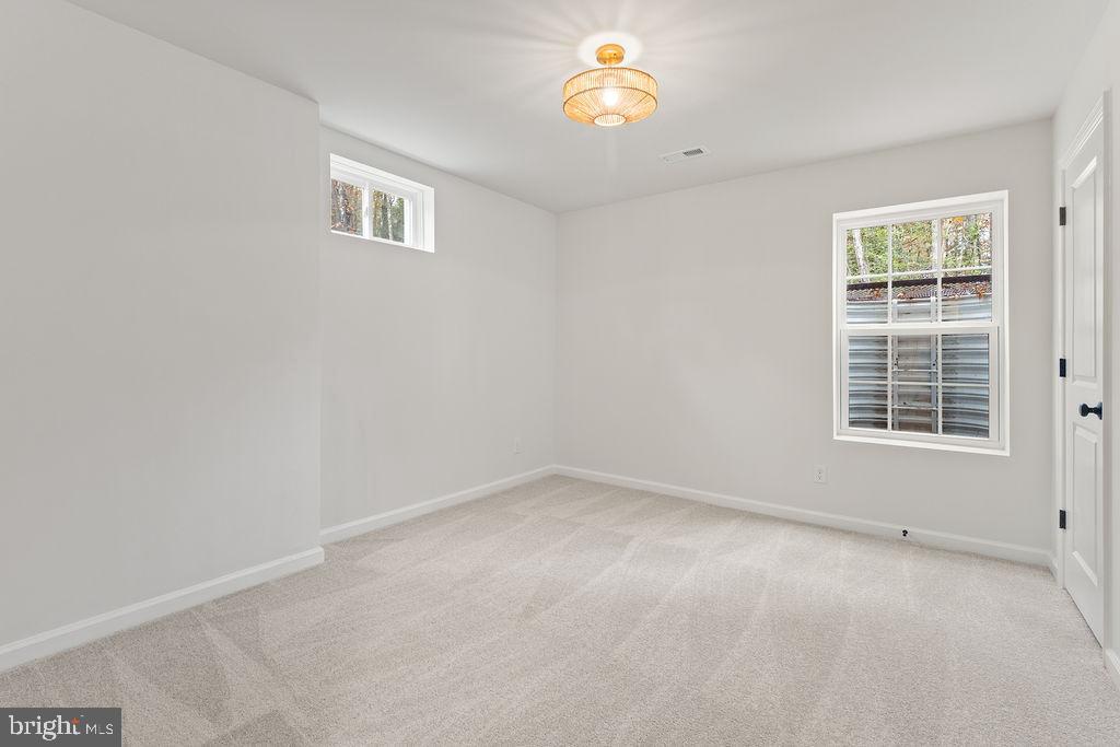 OAKWOOD LAKE ESTATES - Residential