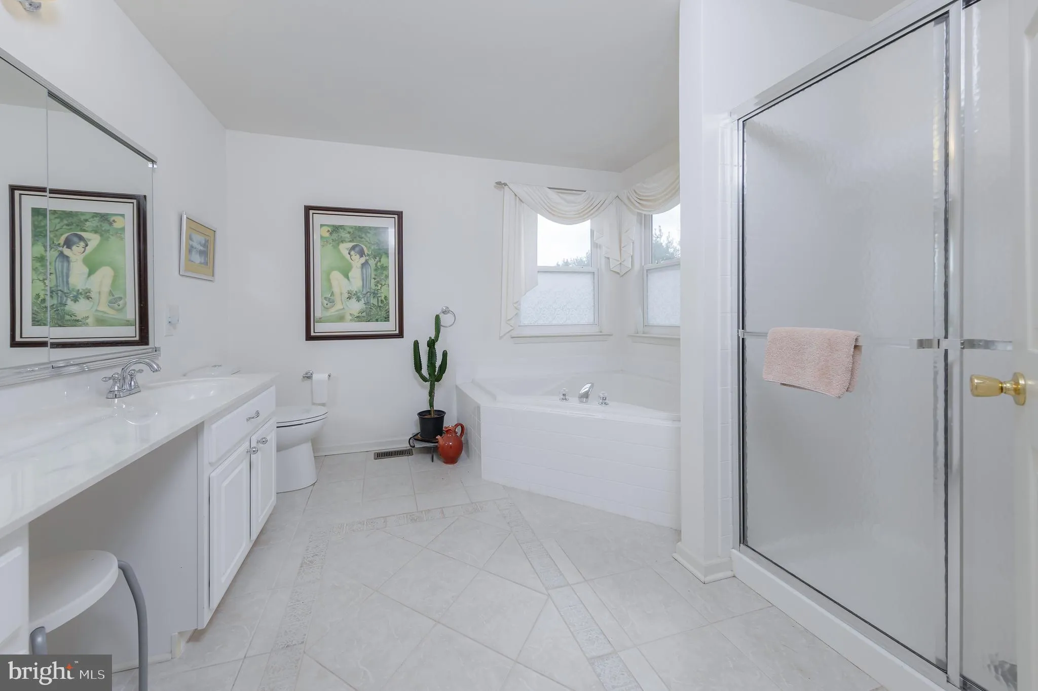 Williamstown, New Jersey 08094, United States, 4 Bedrooms Bedrooms, ,3 BathroomsBathrooms,Residential,Coming Soon,95278