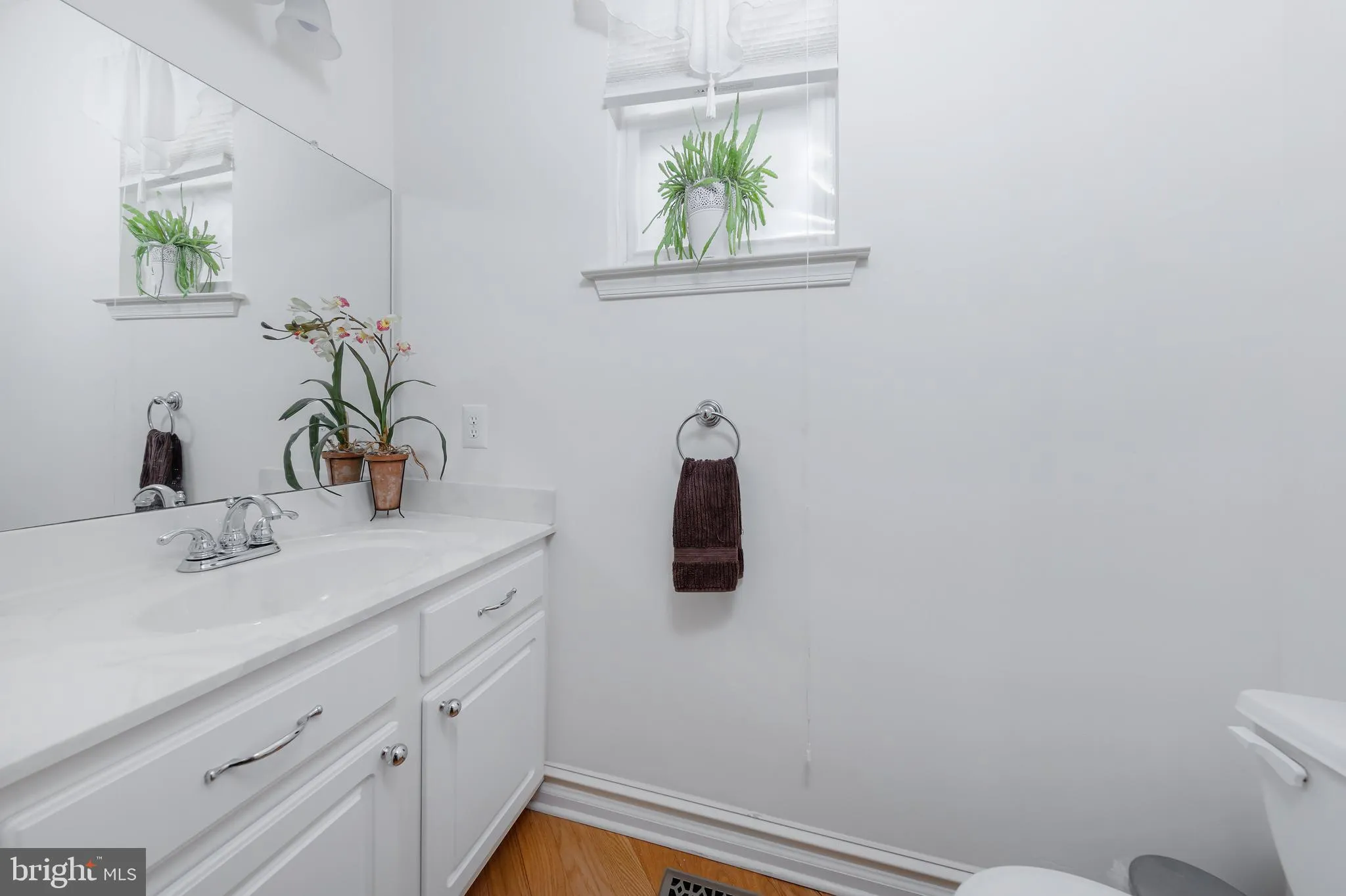 Williamstown, New Jersey 08094, United States, 4 Bedrooms Bedrooms, ,3 BathroomsBathrooms,Residential,Coming Soon,95278