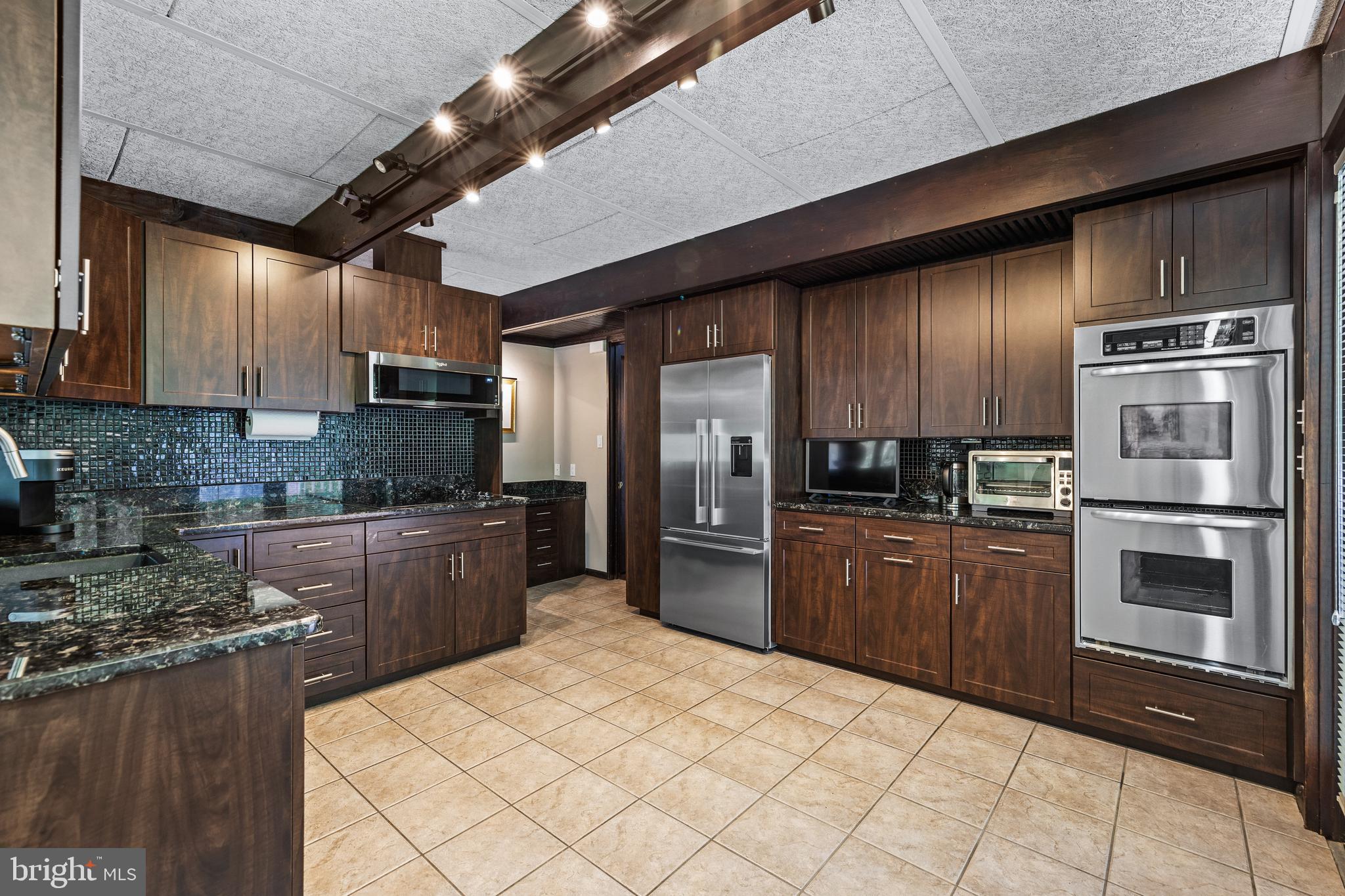 GREENCOURT HILLS - Residential