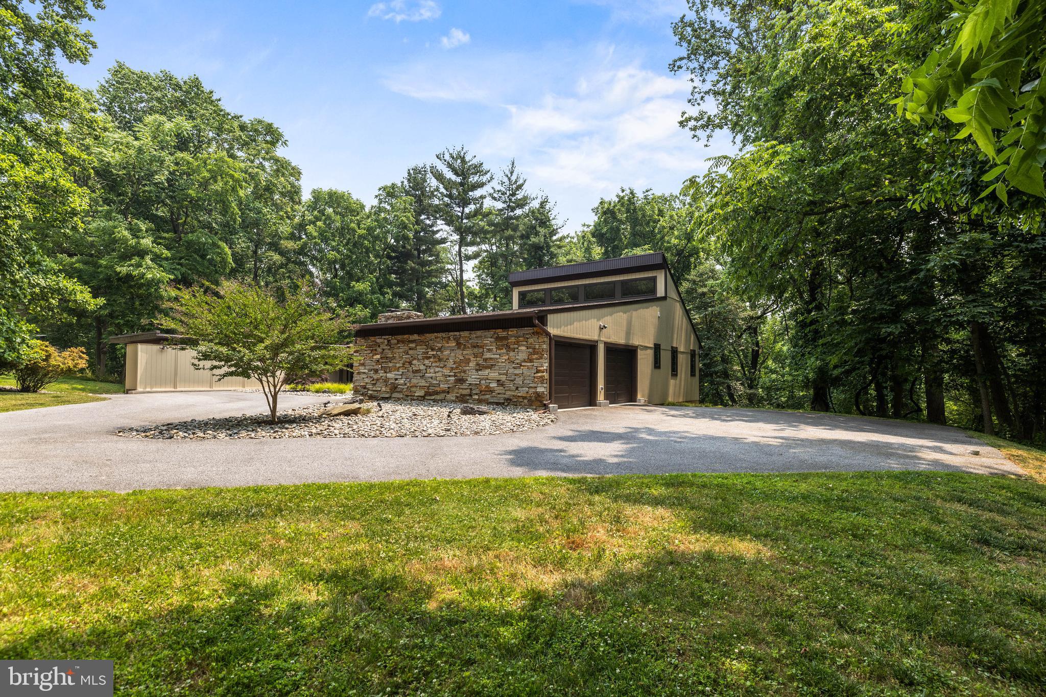 GREENCOURT HILLS - Residential