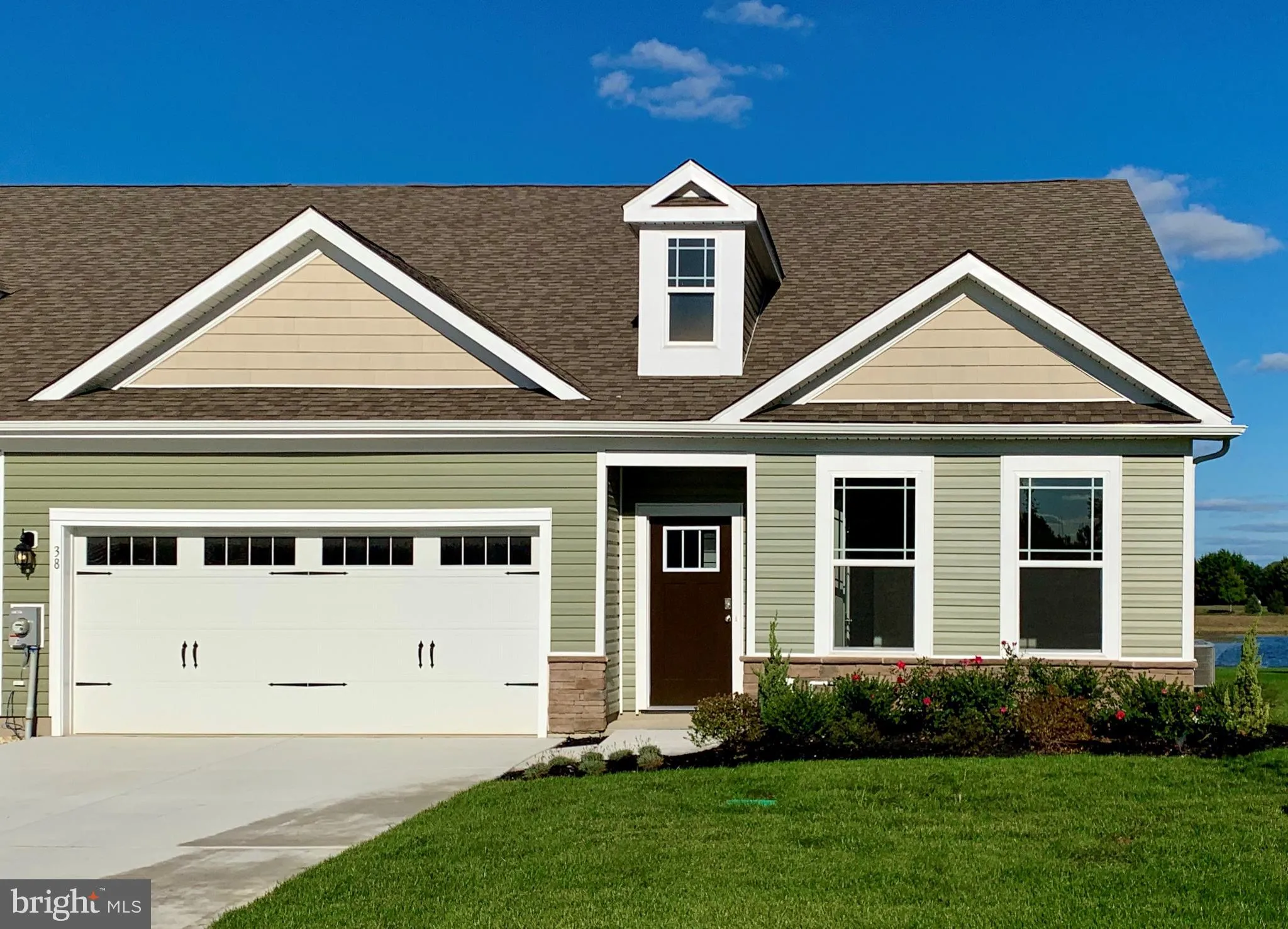 38 Bergmont Woods Boulevard, Smyrna, DE 19977