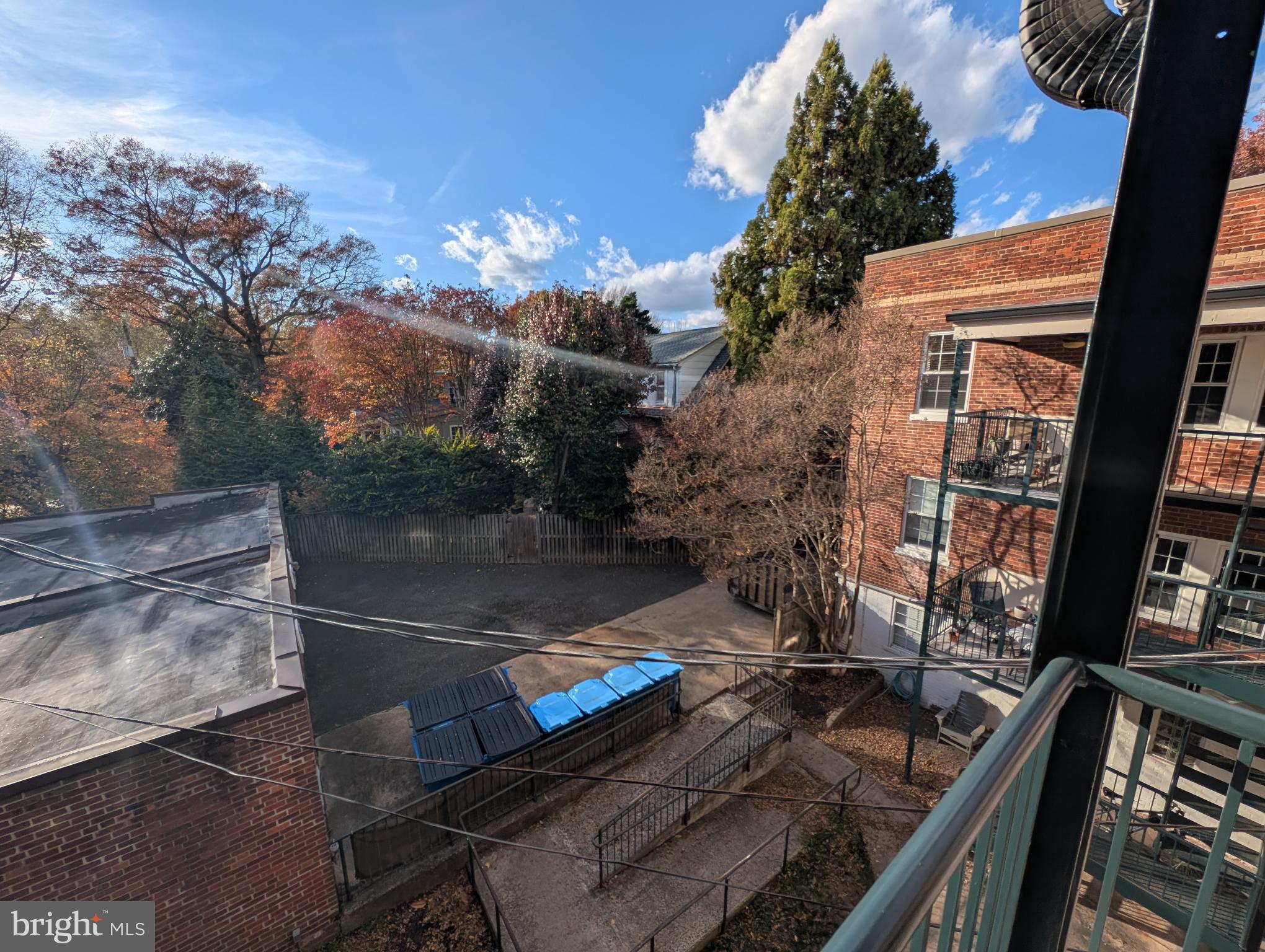 ROSEMONT - Residential Lease