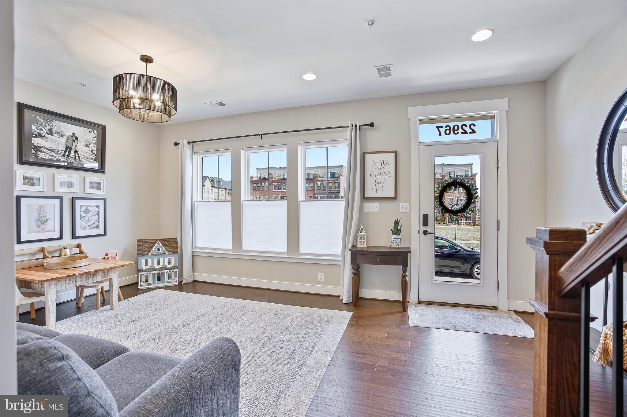 BRAMBLETON TOWN CENTER - Residential