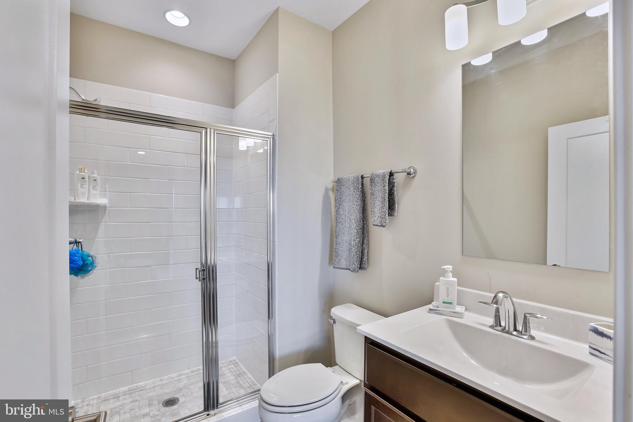 BRAMBLETON TOWN CENTER - Residential