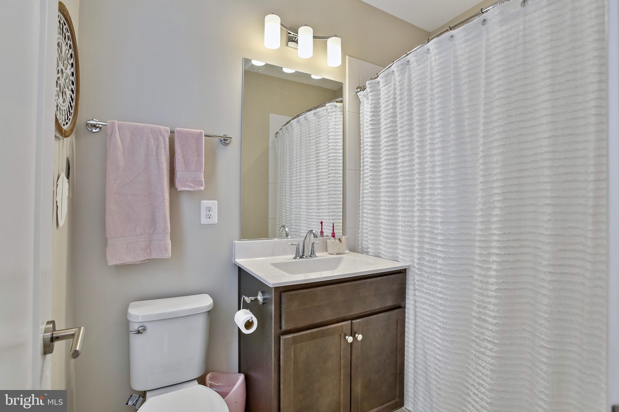 BRAMBLETON TOWN CENTER - Residential