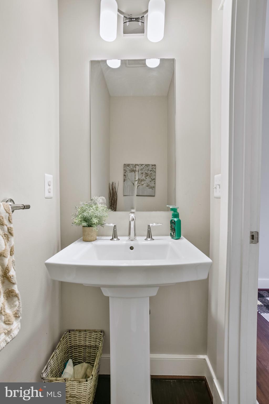 BRAMBLETON TOWN CENTER - Residential