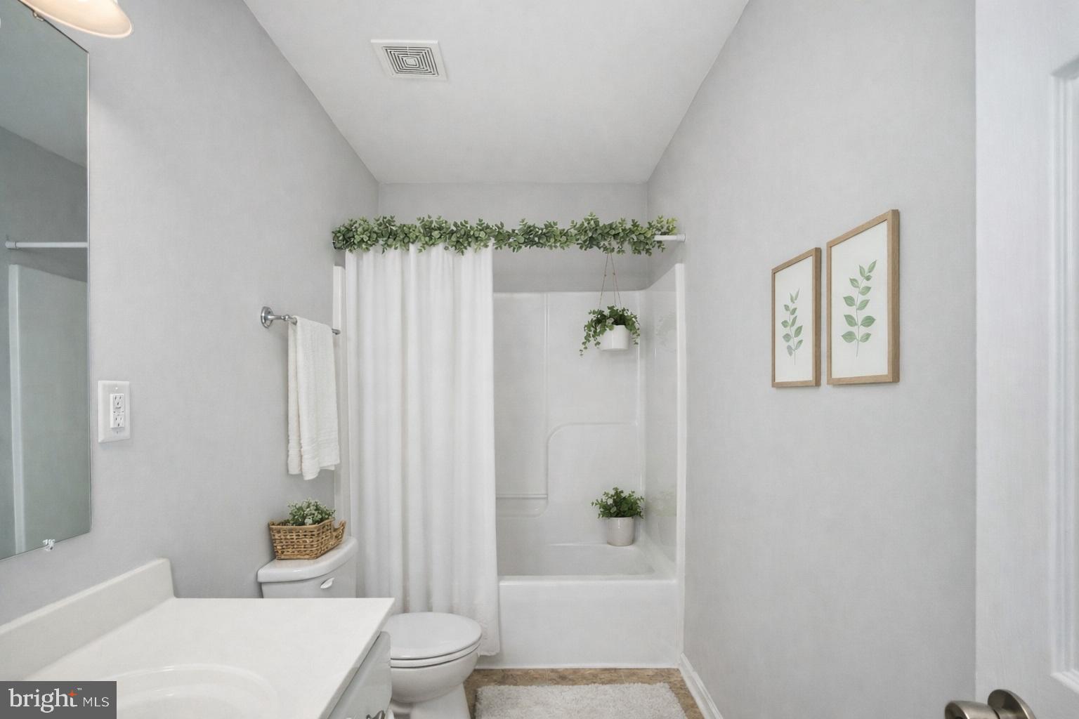 OAKLAND PARK - Residential