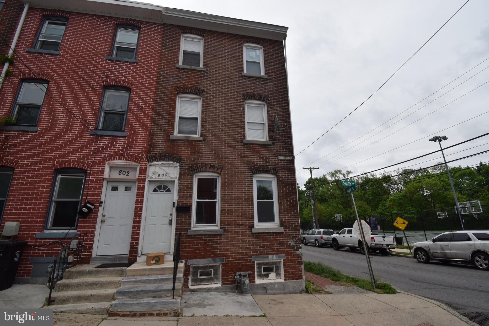 NORRISTOWN - Residential