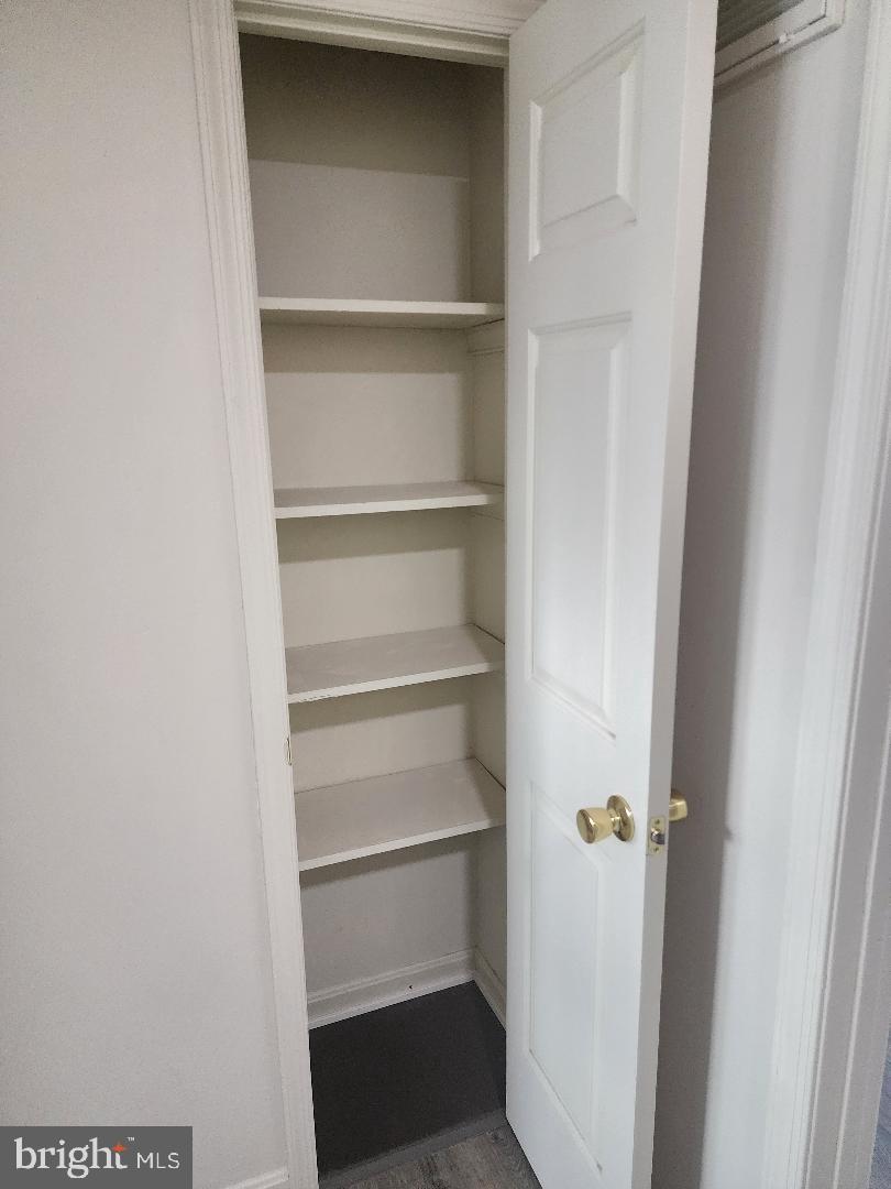 FRONT ROYAL - Residential Lease