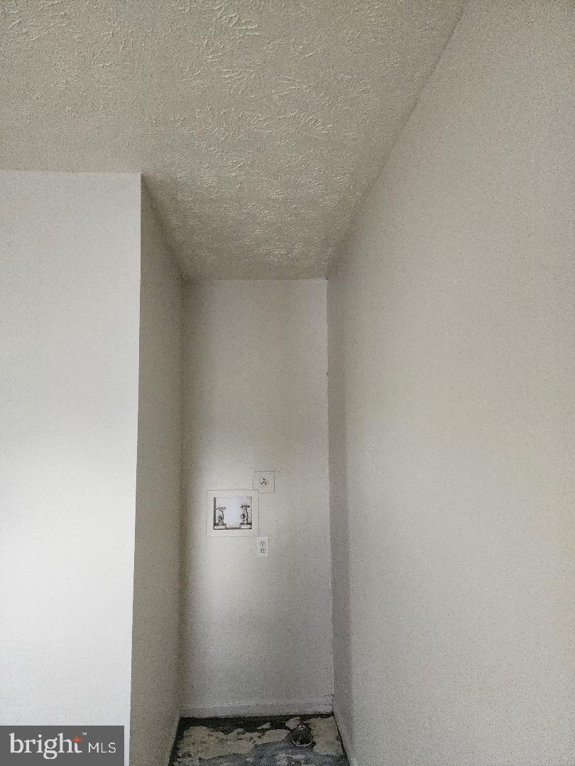 FRONT ROYAL - Residential Lease