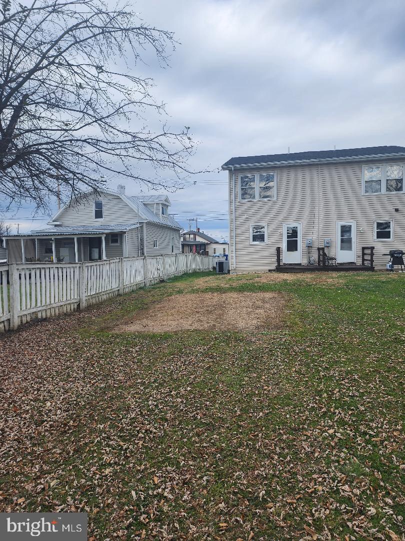 FRONT ROYAL - Residential Lease