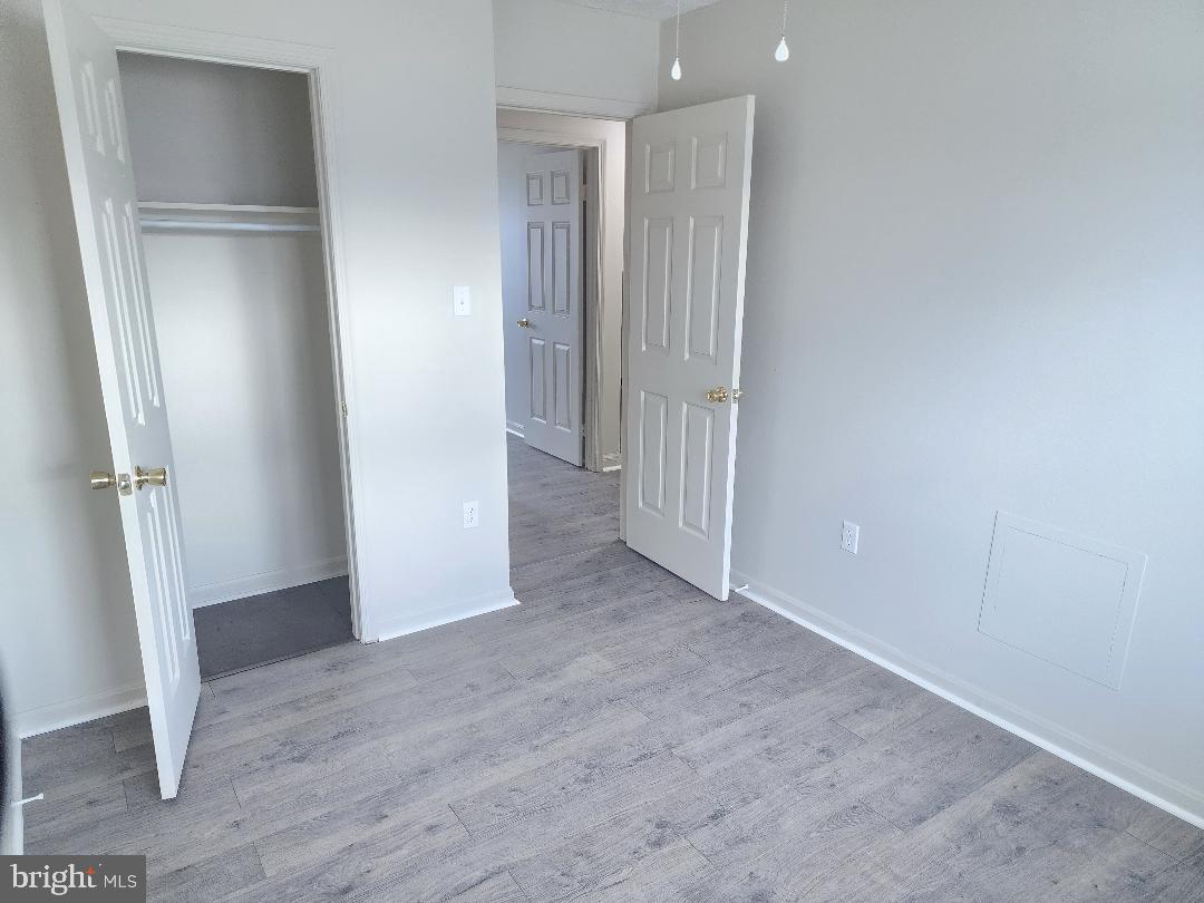 FRONT ROYAL - Residential Lease