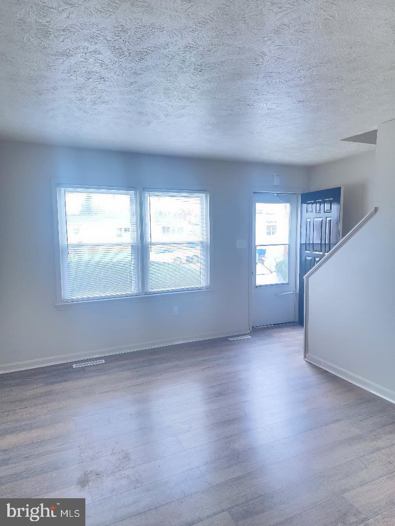 FRONT ROYAL - Residential Lease