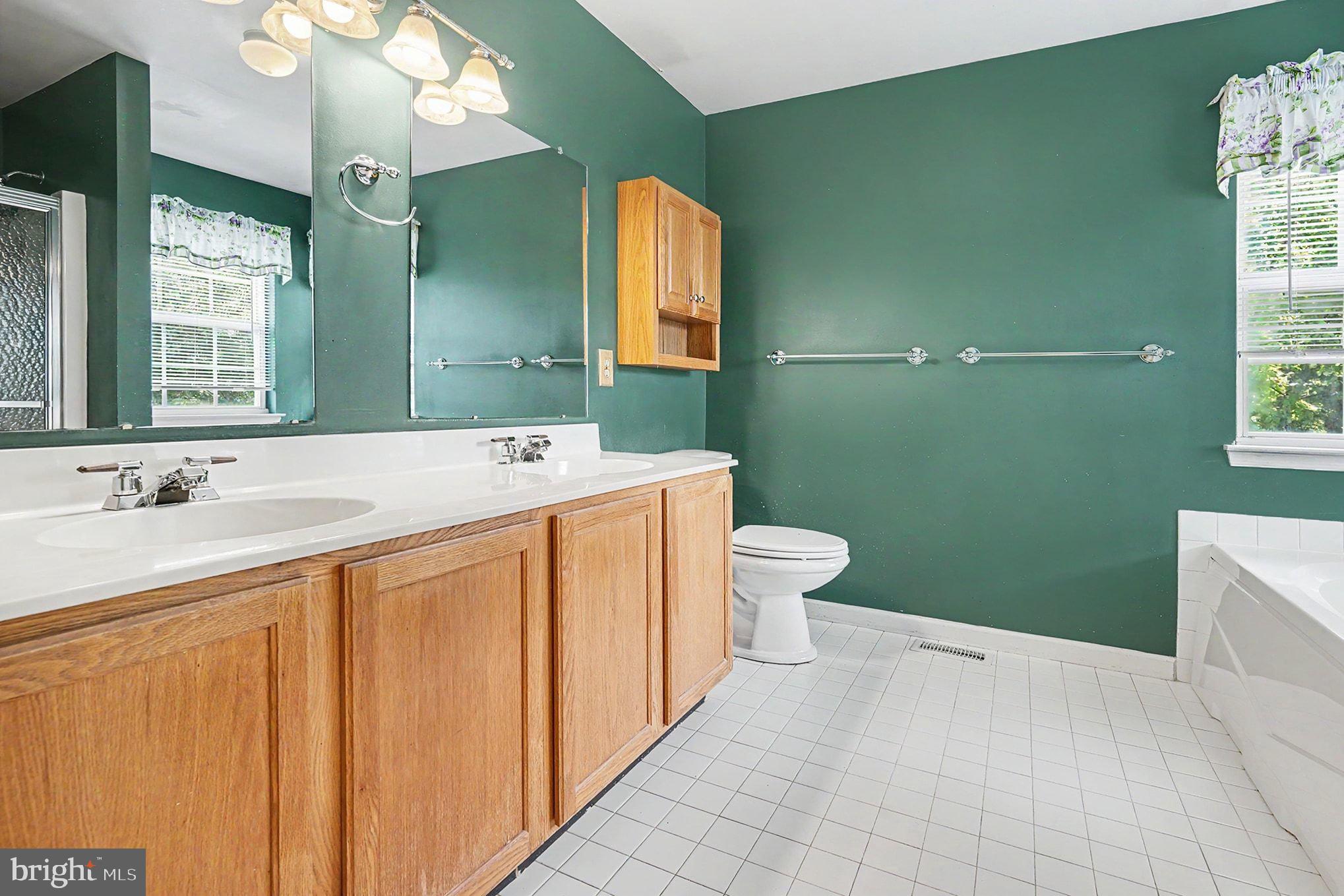 FAIRCREST ESTATES - Residential