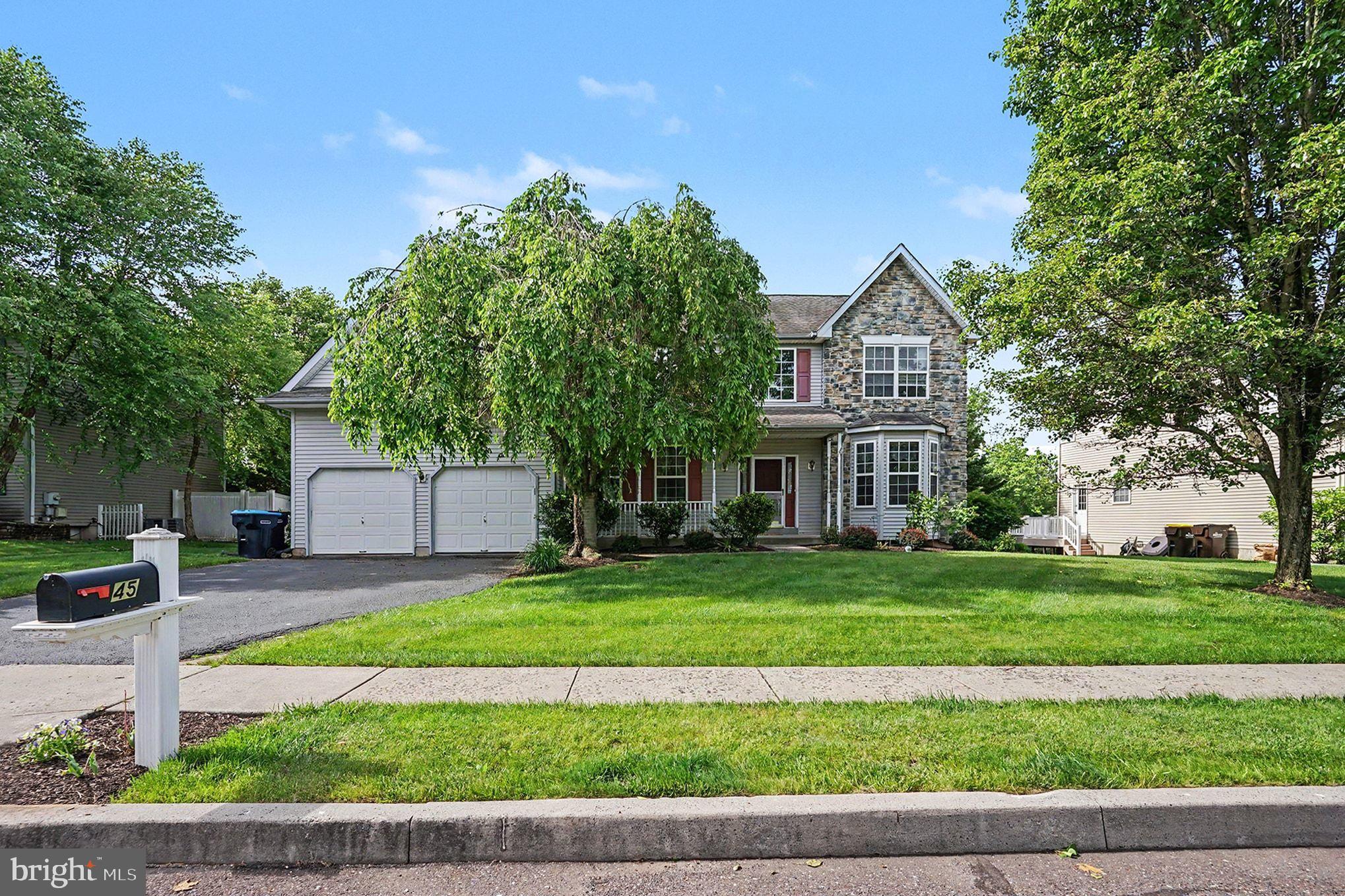 FAIRCREST ESTATES - Residential