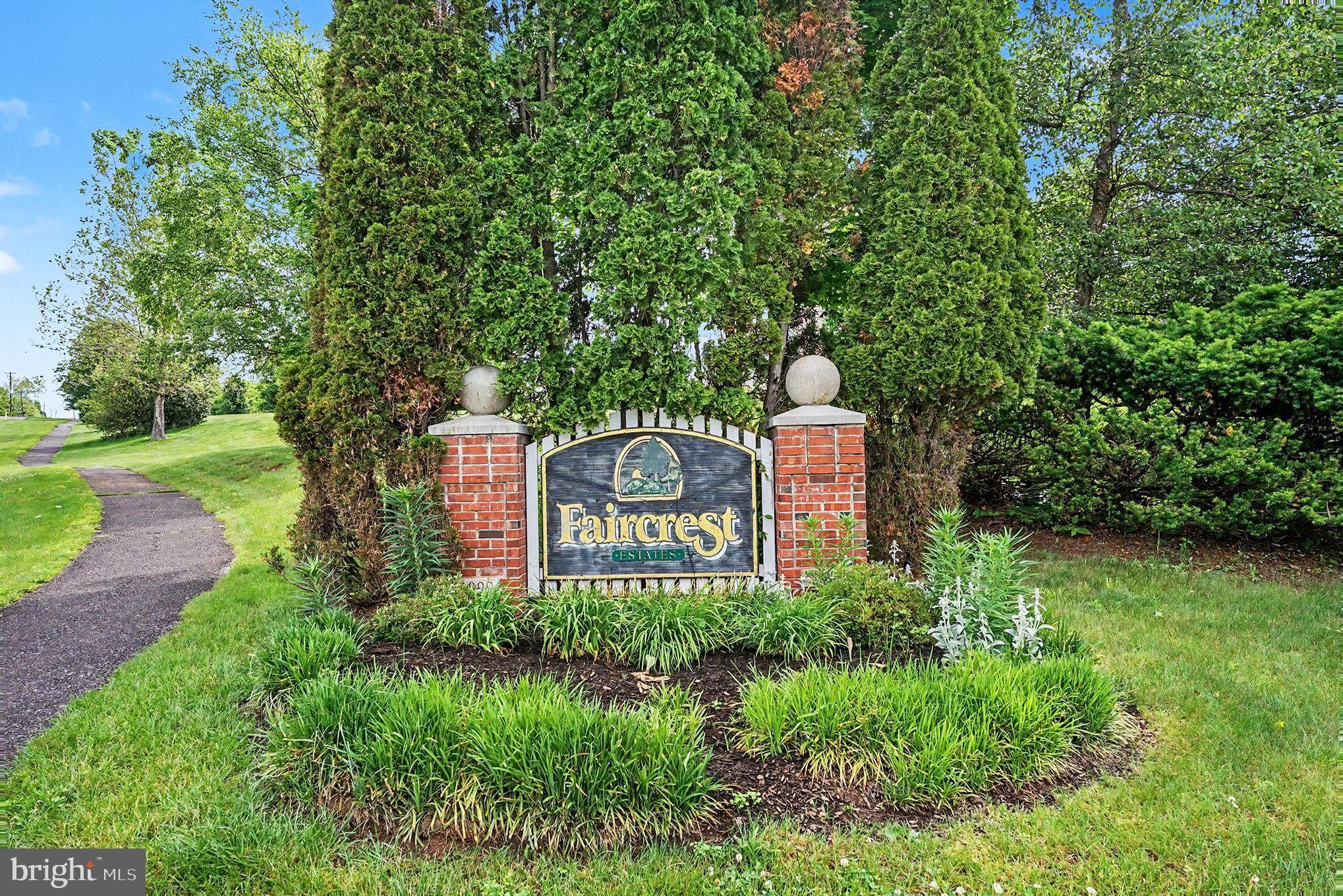 FAIRCREST ESTATES - Residential