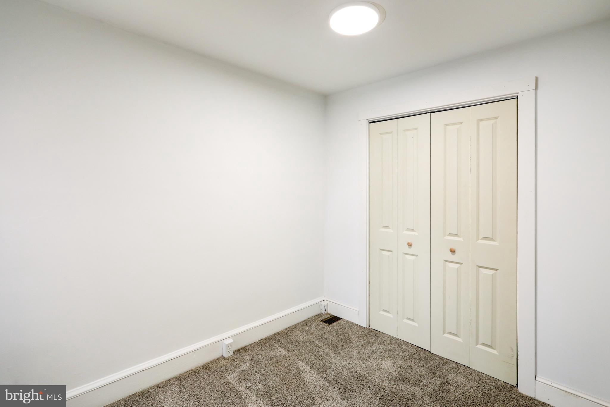 LANCASTER - Residential