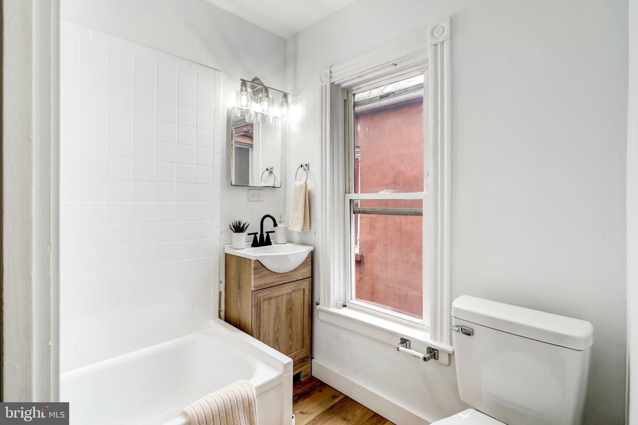 LANCASTER - Residential