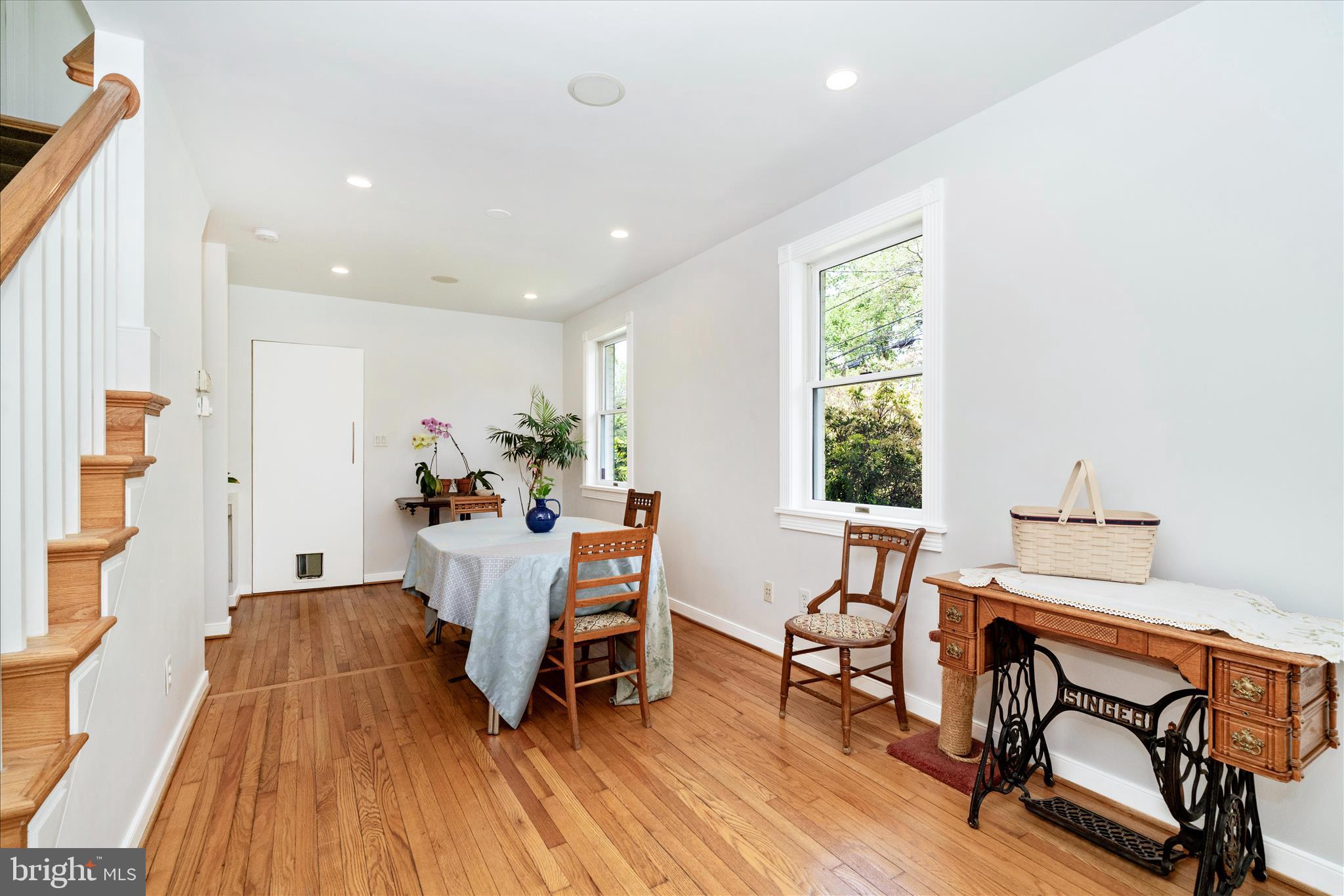 9300 MINTWOOD STREET