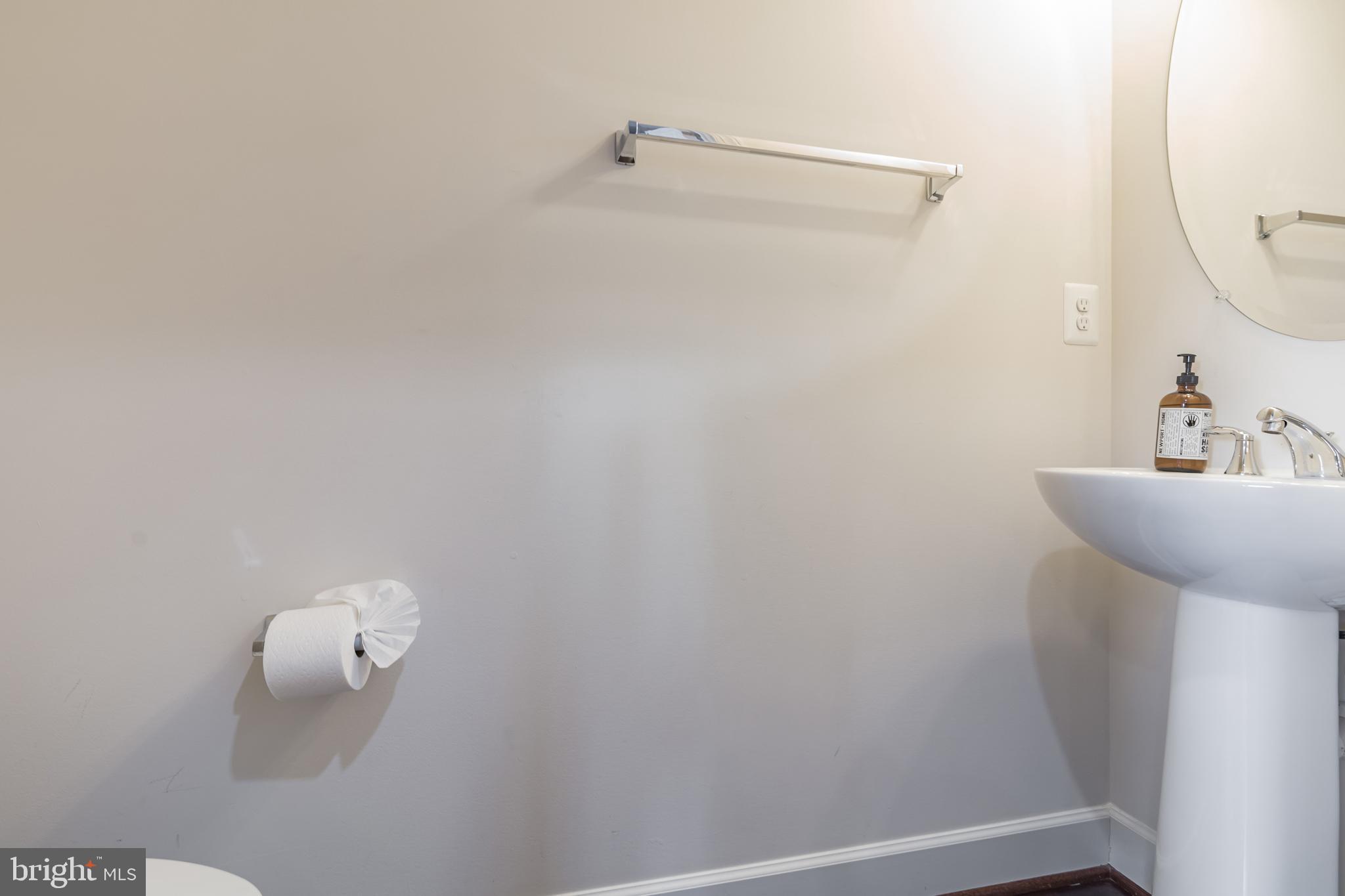 BRADLEY SQUARE - Residential