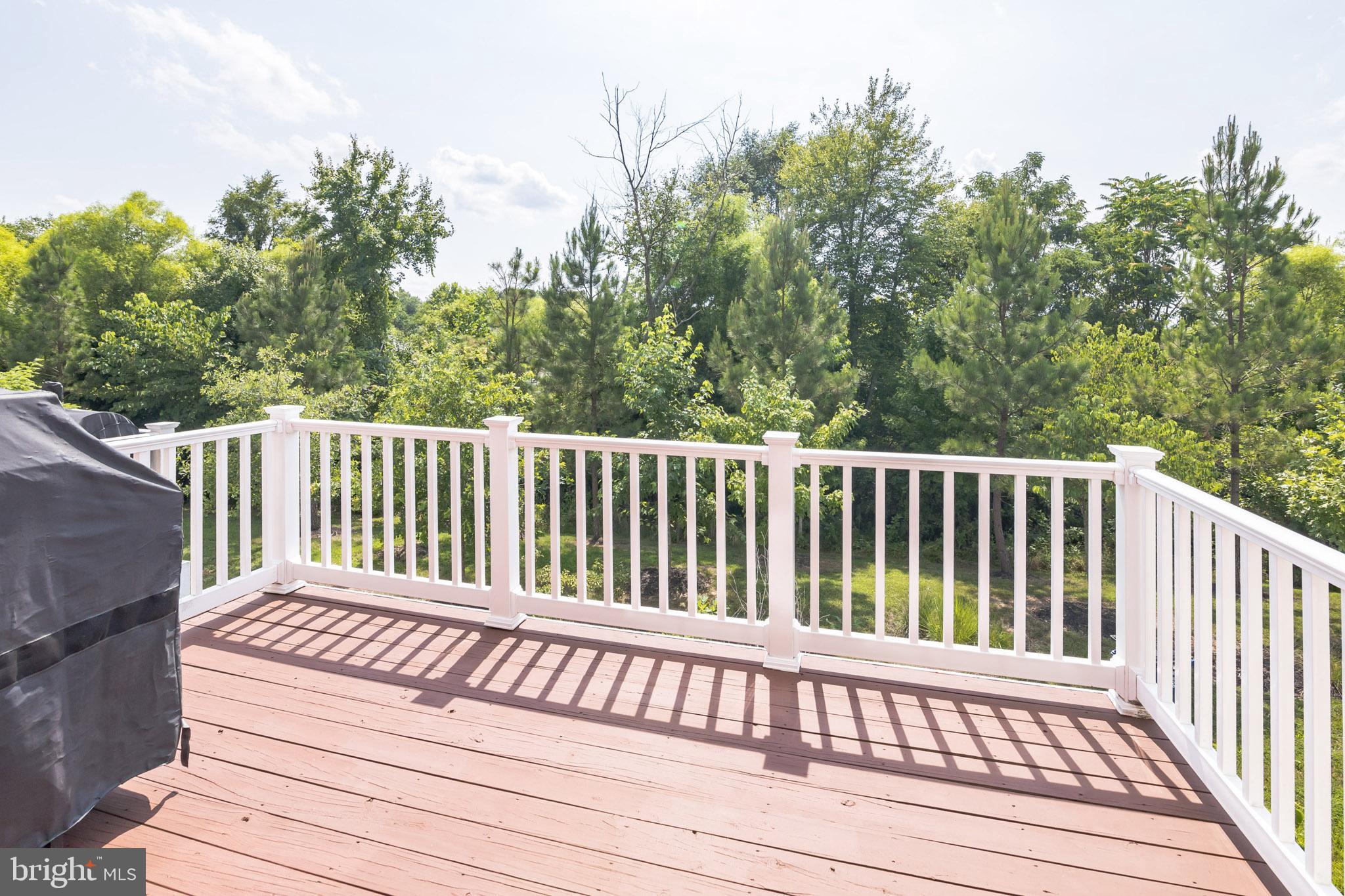 BRADLEY SQUARE - Residential