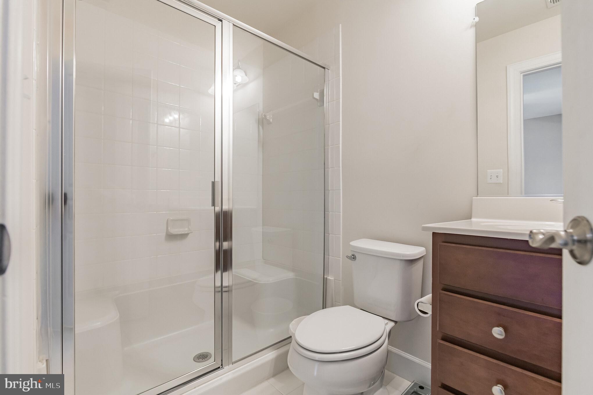 BRADLEY SQUARE - Residential