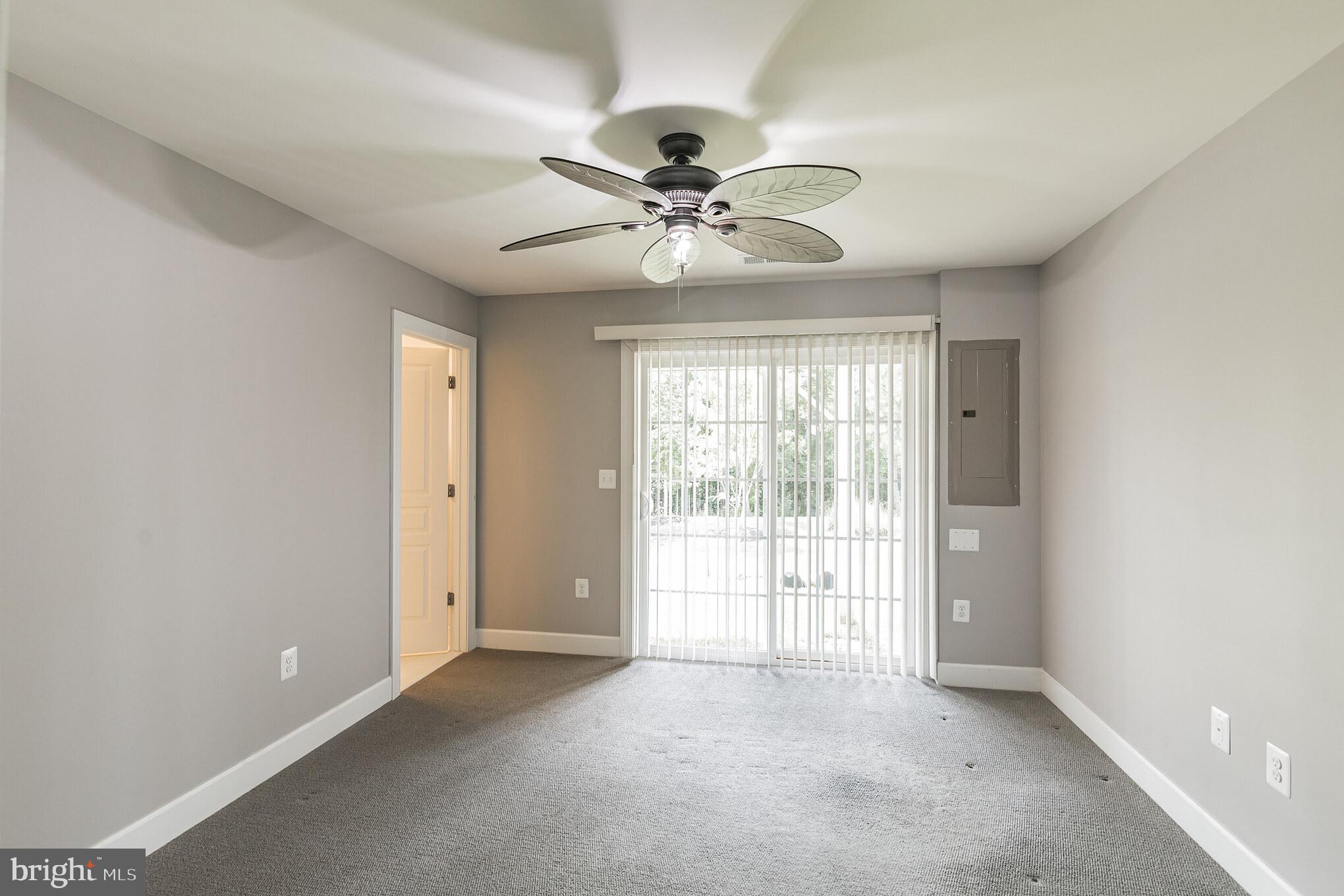 BRADLEY SQUARE - Residential