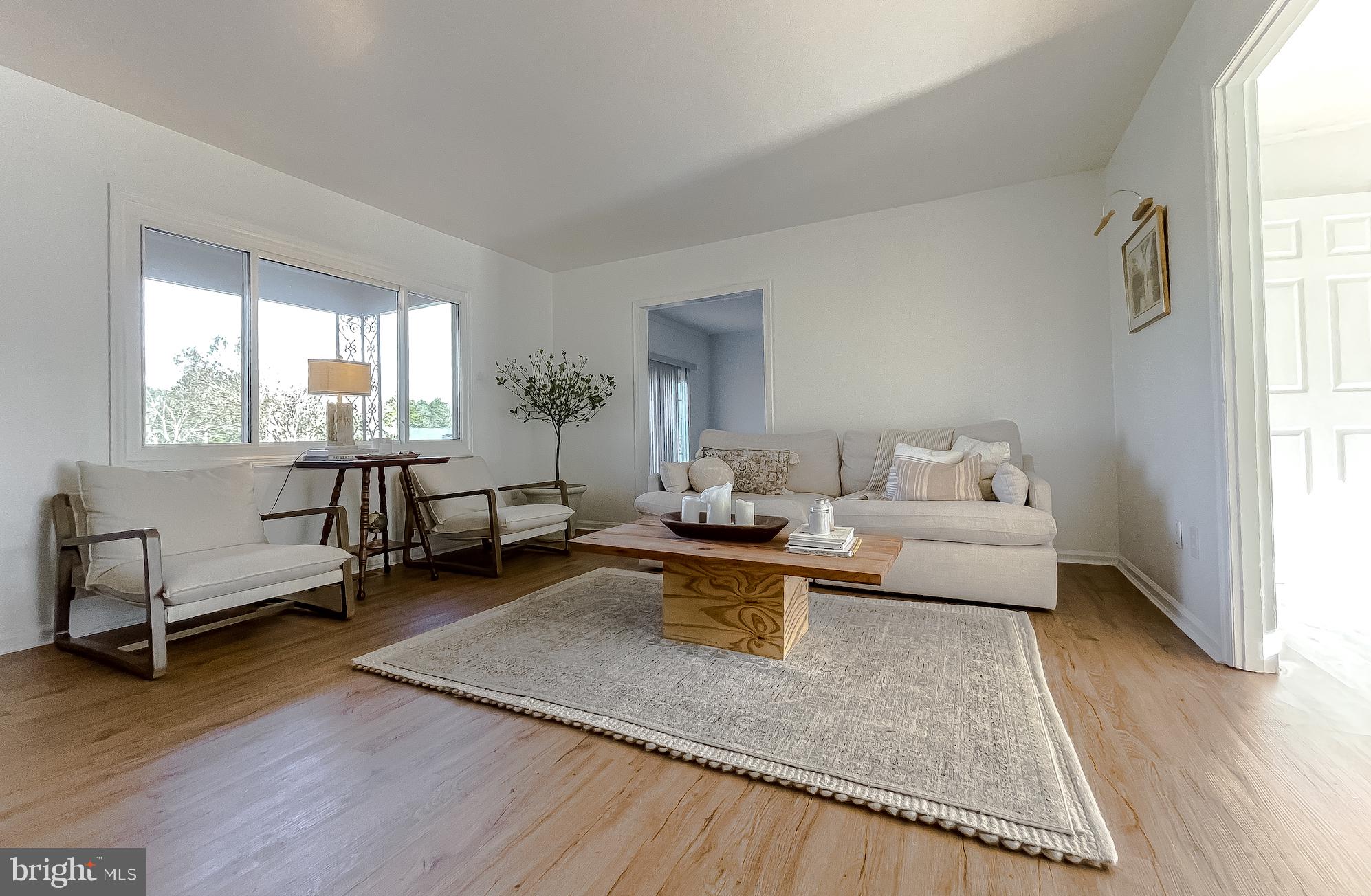 ANCHORAGE ACRES - Residential