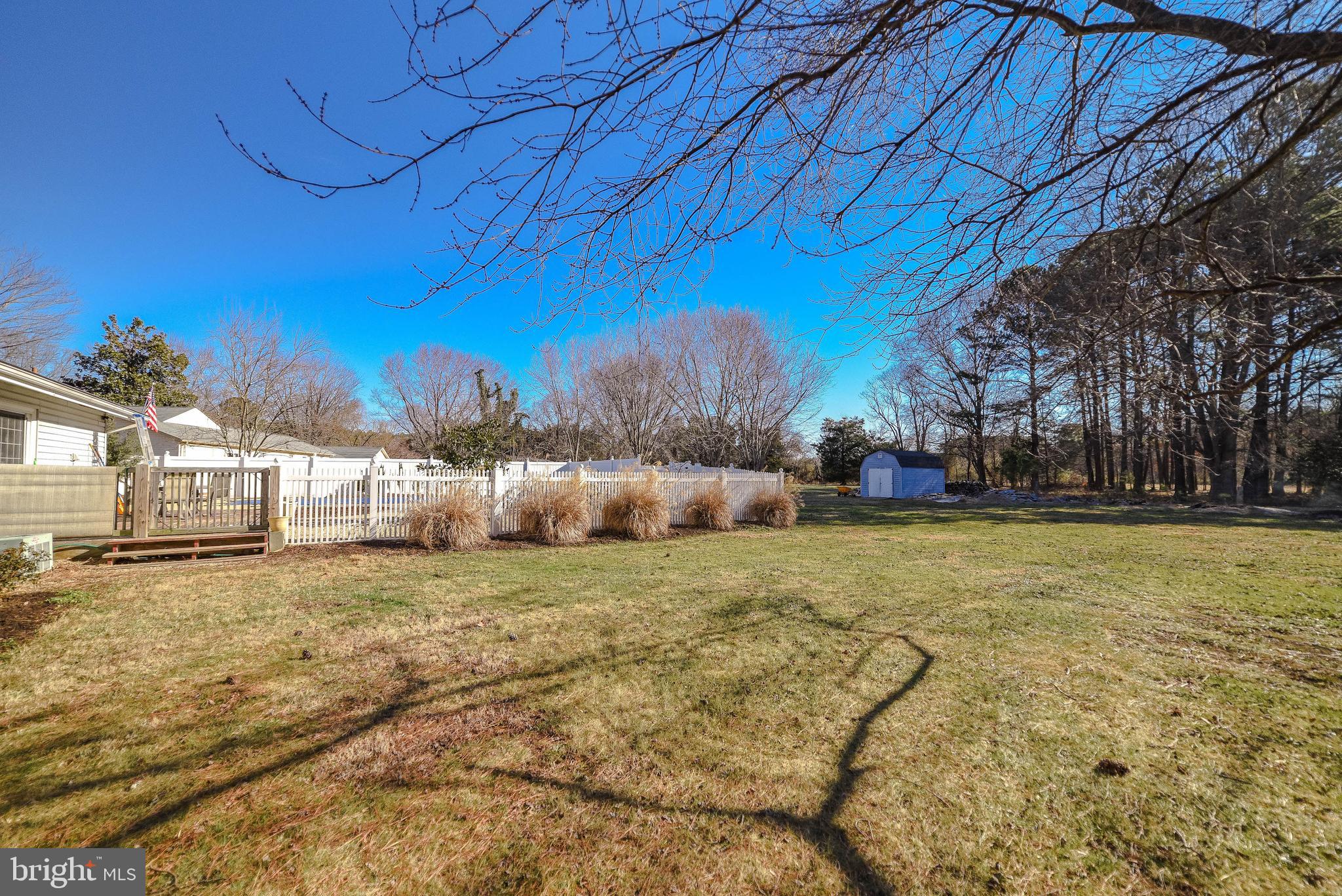 ANCHORAGE ACRES - Residential