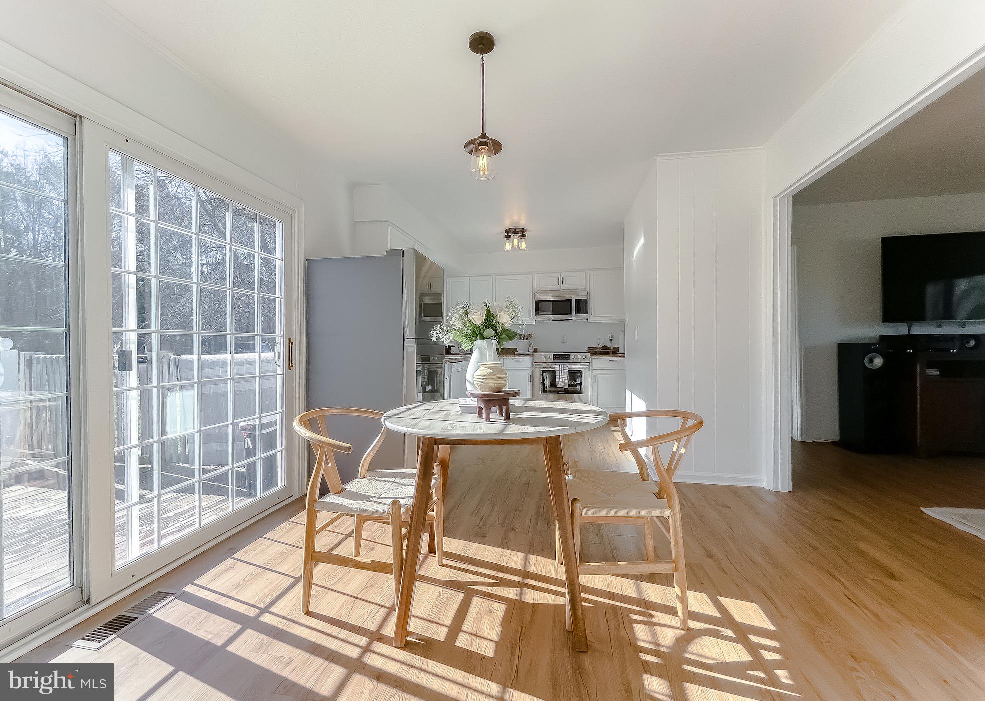 ANCHORAGE ACRES - Residential