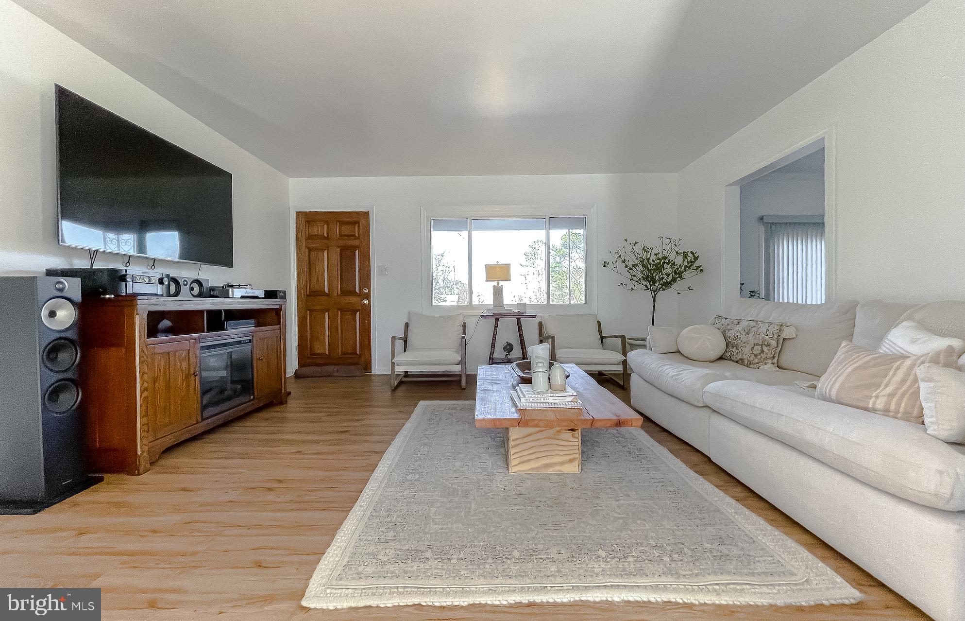 ANCHORAGE ACRES - Residential