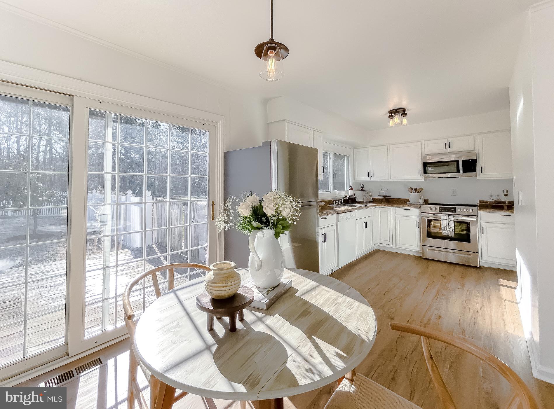 ANCHORAGE ACRES - Residential