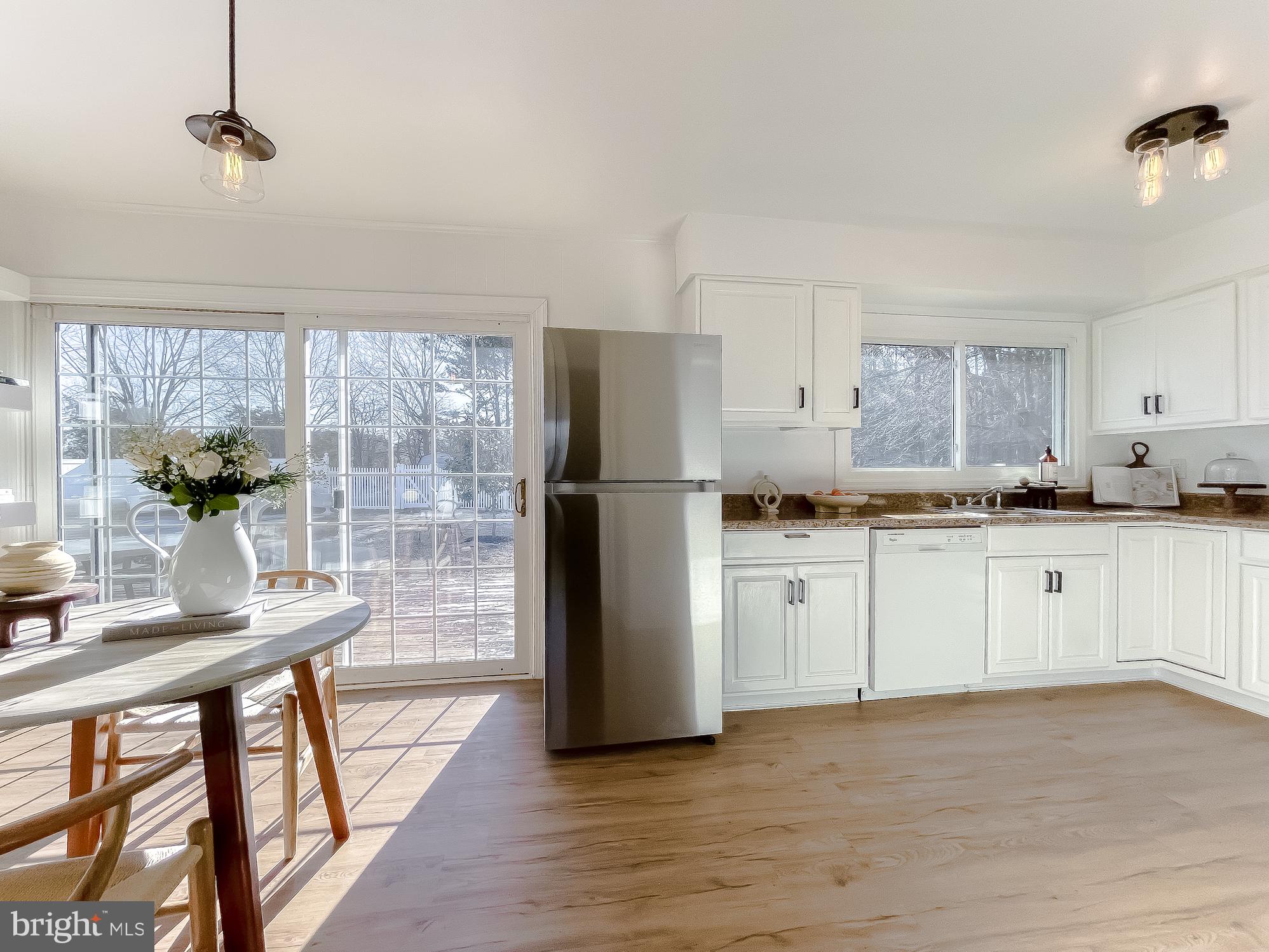 ANCHORAGE ACRES - Residential