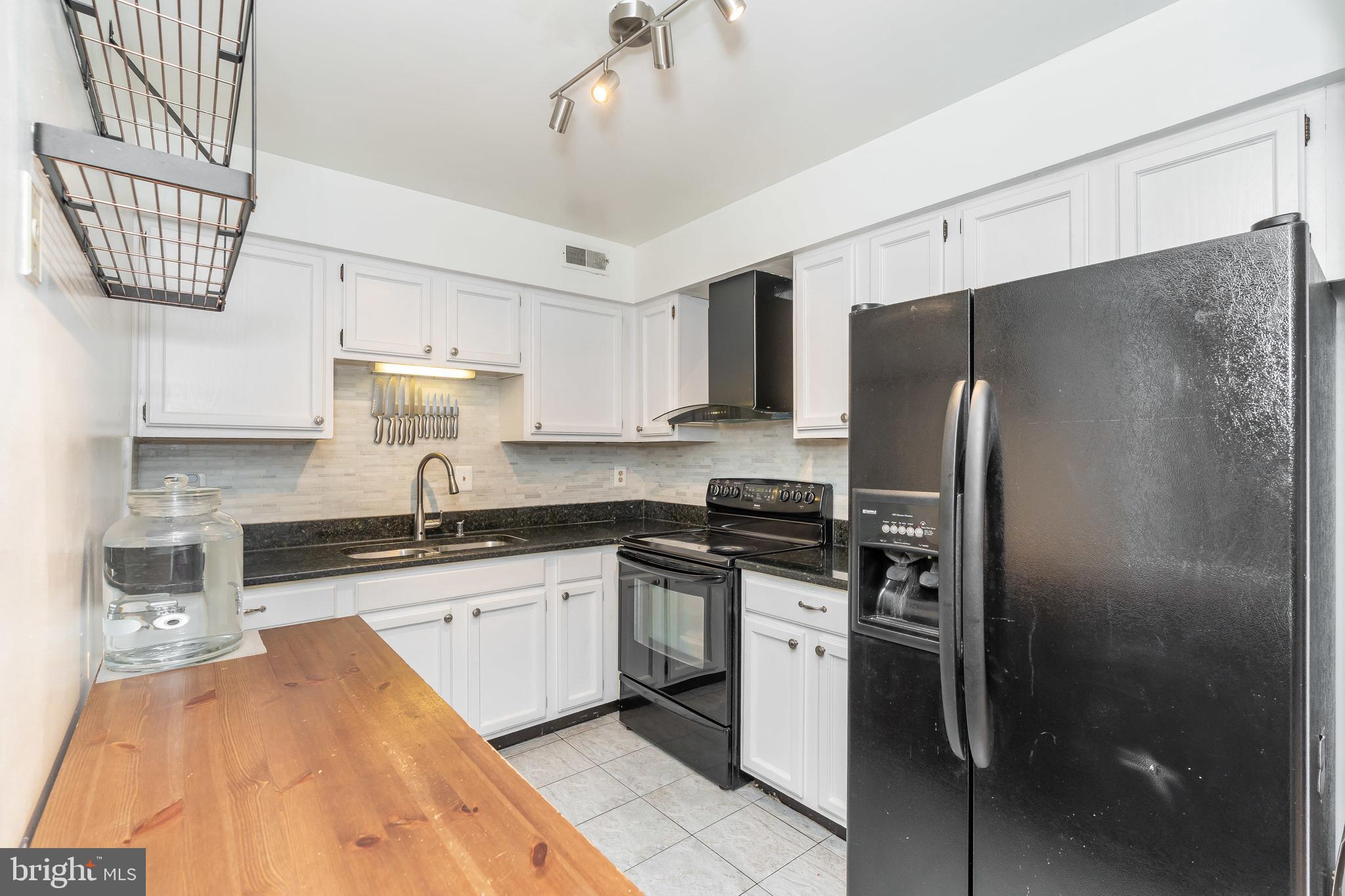 FAIRLAND - Residential