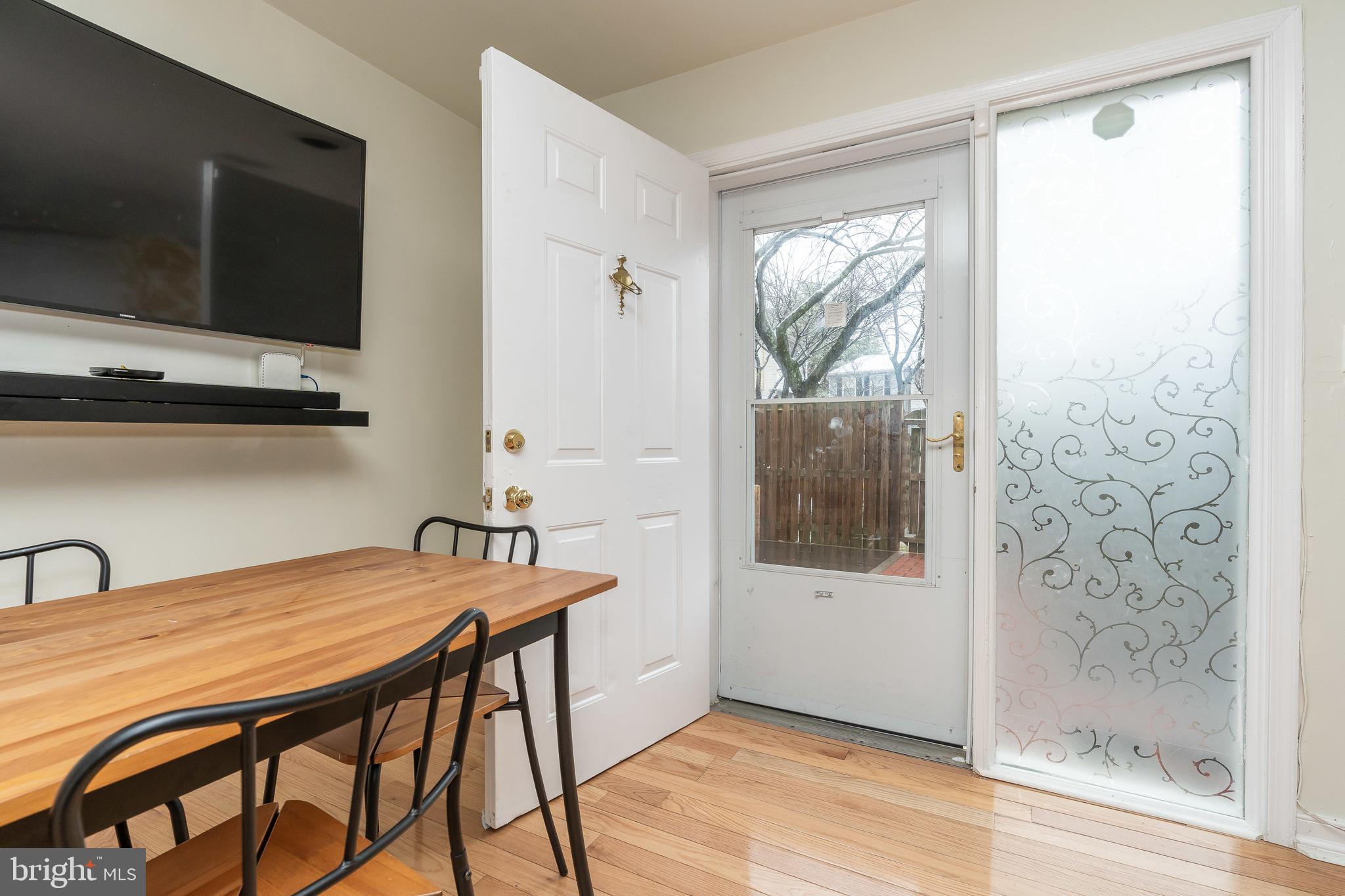 FAIRLAND - Residential