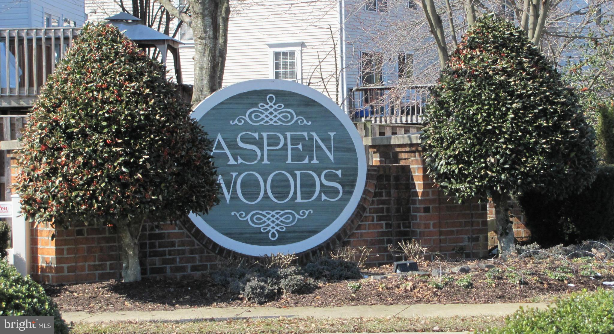 ASPEN WOODS - Residential