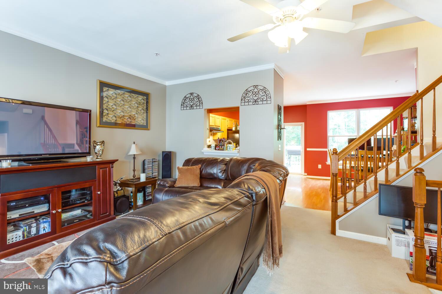 ASPEN WOODS - Residential