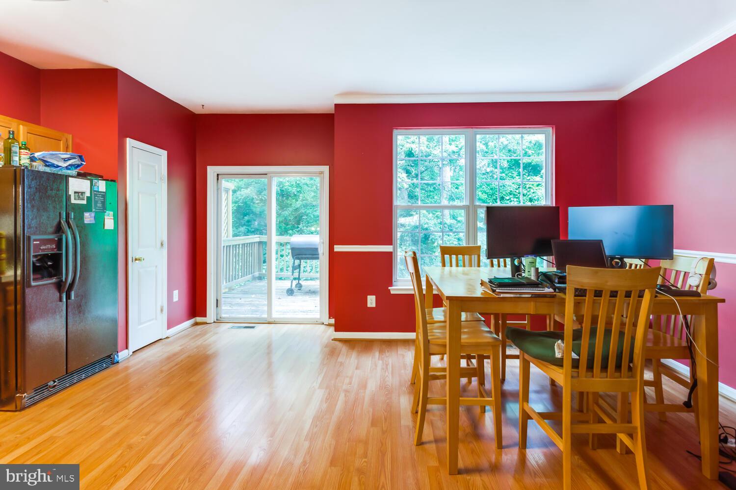 ASPEN WOODS - Residential