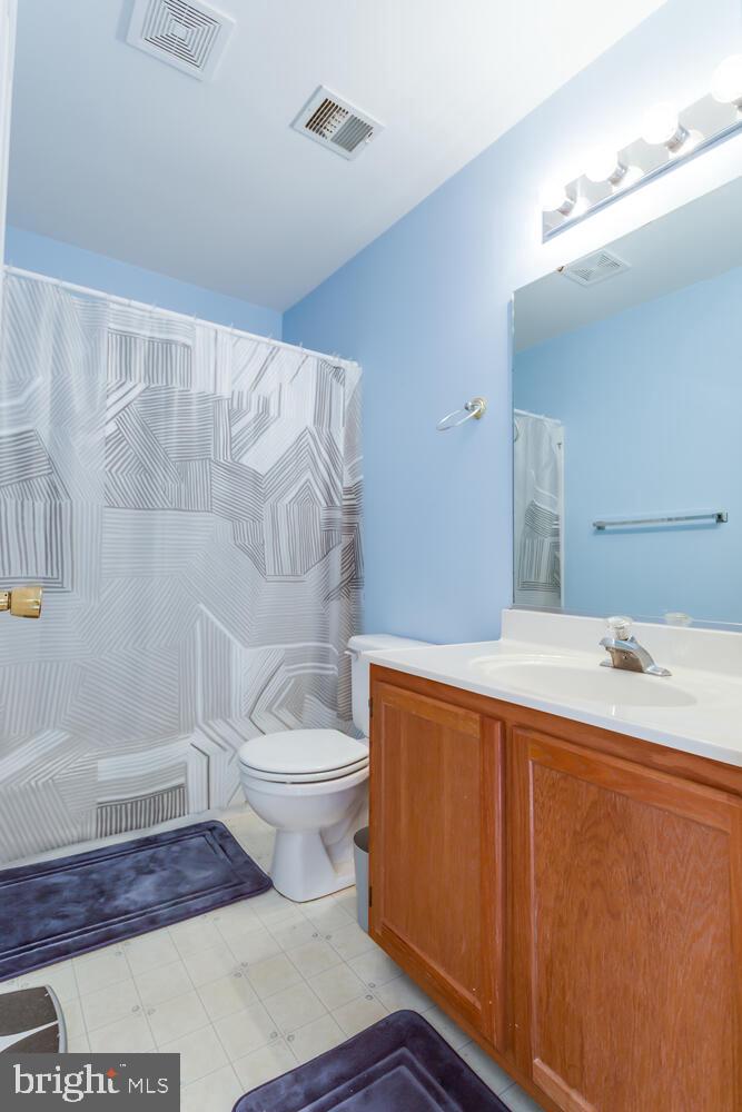 ASPEN WOODS - Residential