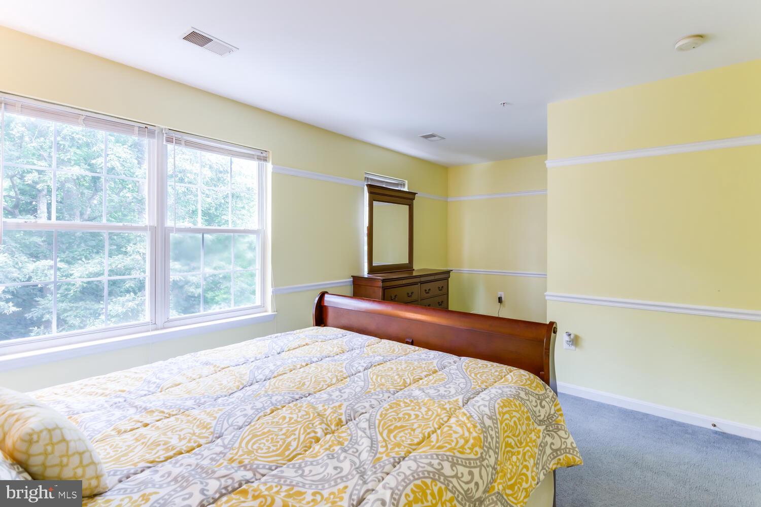 ASPEN WOODS - Residential