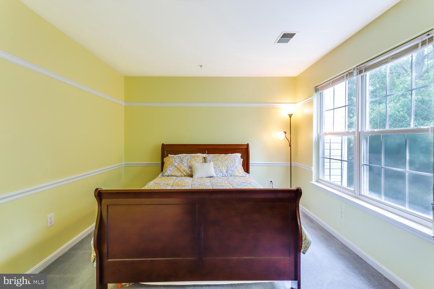 ASPEN WOODS - Residential