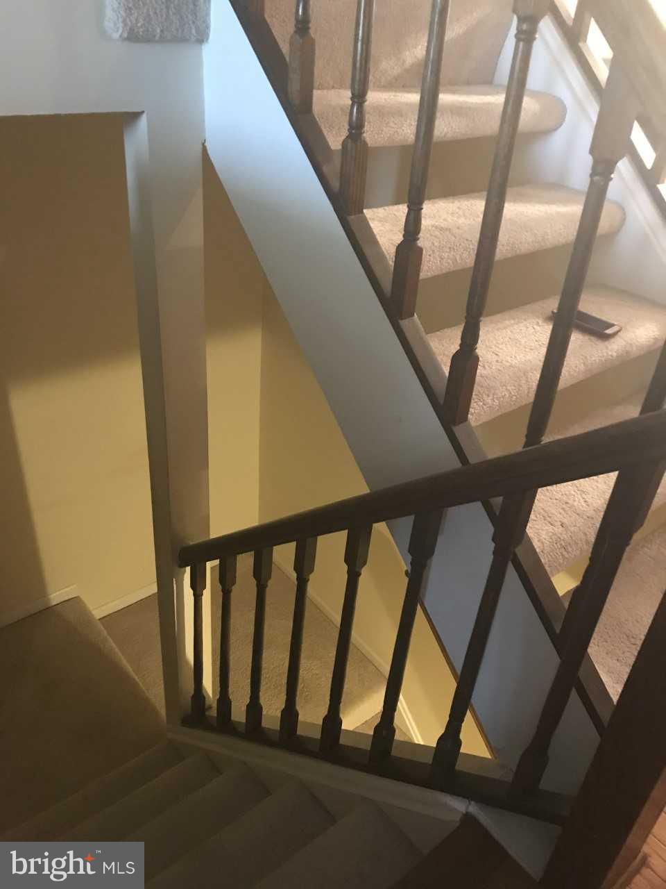 CAMBRIDGE SQUARE - Residential