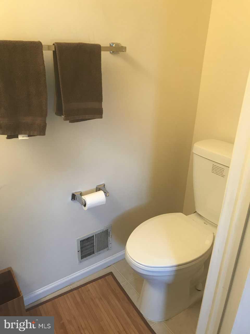 CAMBRIDGE SQUARE - Residential