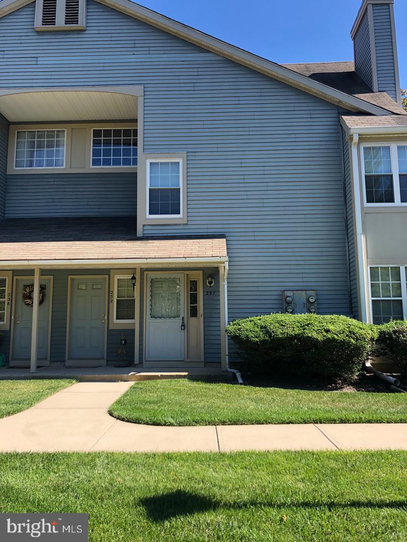 237 ANDOVER PLACE