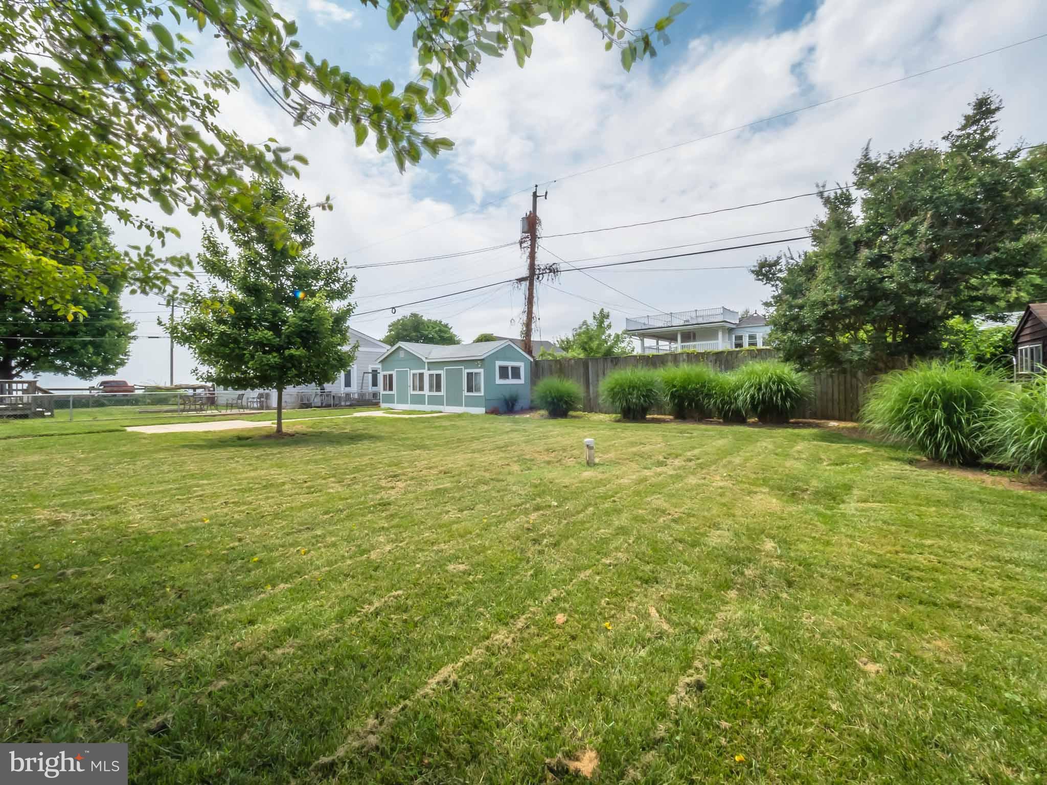 BEVERLEY BEACH - Residential